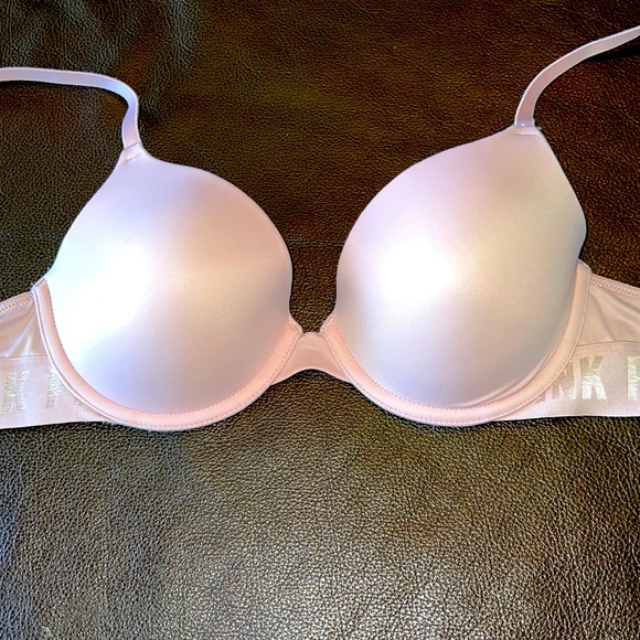 PINK Victoria's Secret Other - Victoria’s Secret wear everywhere lightly lined bra 32C
